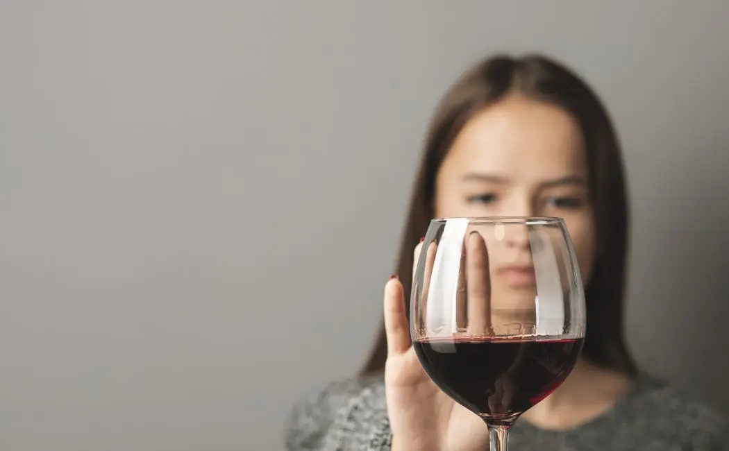 Pij z głową: Jak uniknąć arytmii w świecie alkoholu