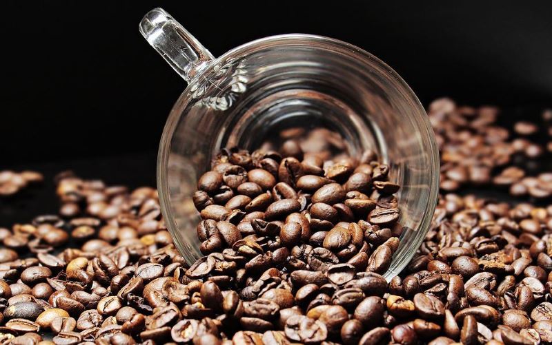 Palarnie kawy, czyli w jaki sposób powstaje najbardziej aromatyczny napój świata?
