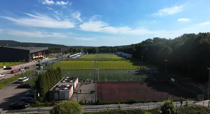 Pół miliona złotych na zaplecze Orlika w Krzeszowicach
