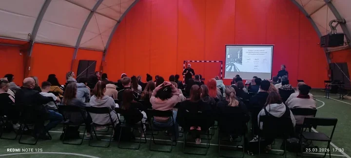 W Giebułtowie policja pokazała rodzicom, jak zaczyna się niebezpieczna droga