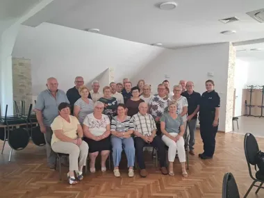 W Racławicach padło ostrzeżenie przed legendą - seniorzy usłyszeli konkretne zasady