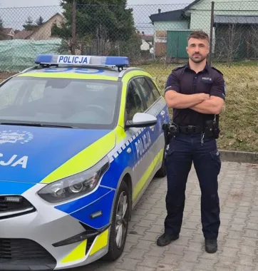 Zamiast papierów - mata do samoobrony: aspirant z 14-letnim doświadczeniem